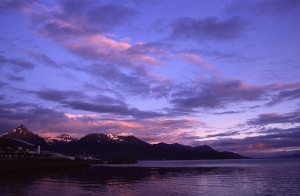 6998201_897c603cff