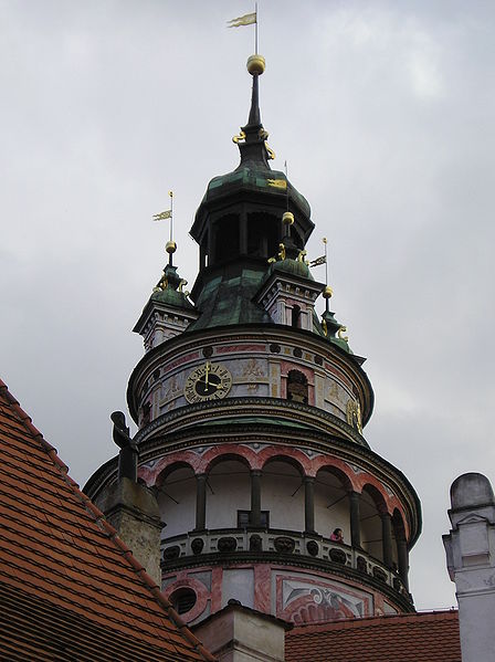 448px-Cesky_krumlov_castle_tower