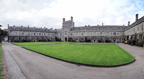 800px-University-College-Cork-Panorama-2012