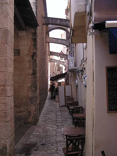 calle de bonifacio casco antiguo