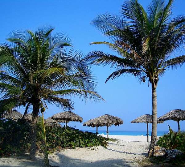 Playa de Varadero, Cuba. Foto: Dinkum, Wikimedia Commons.